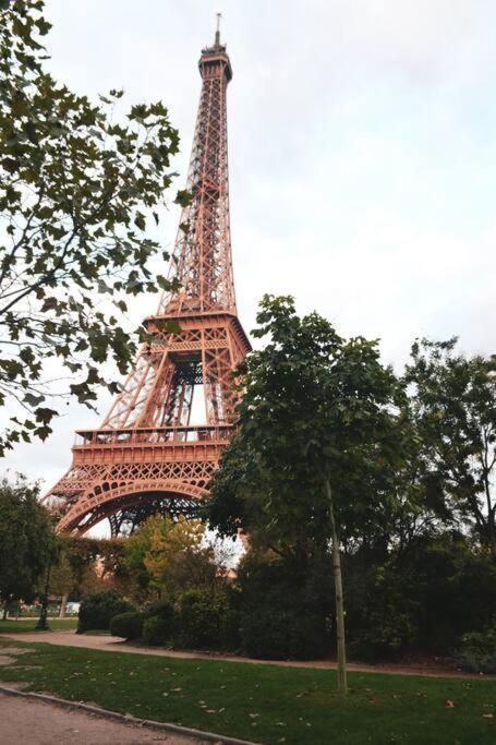 Cosy Appartement - Eiffel Tower Paris Exterior foto